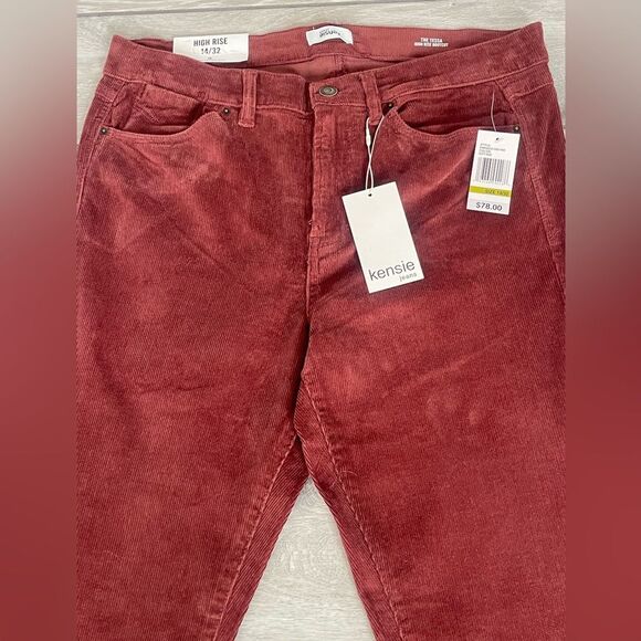 Dusty Rose Corduroy Flare Pants - Picture 3 of 9